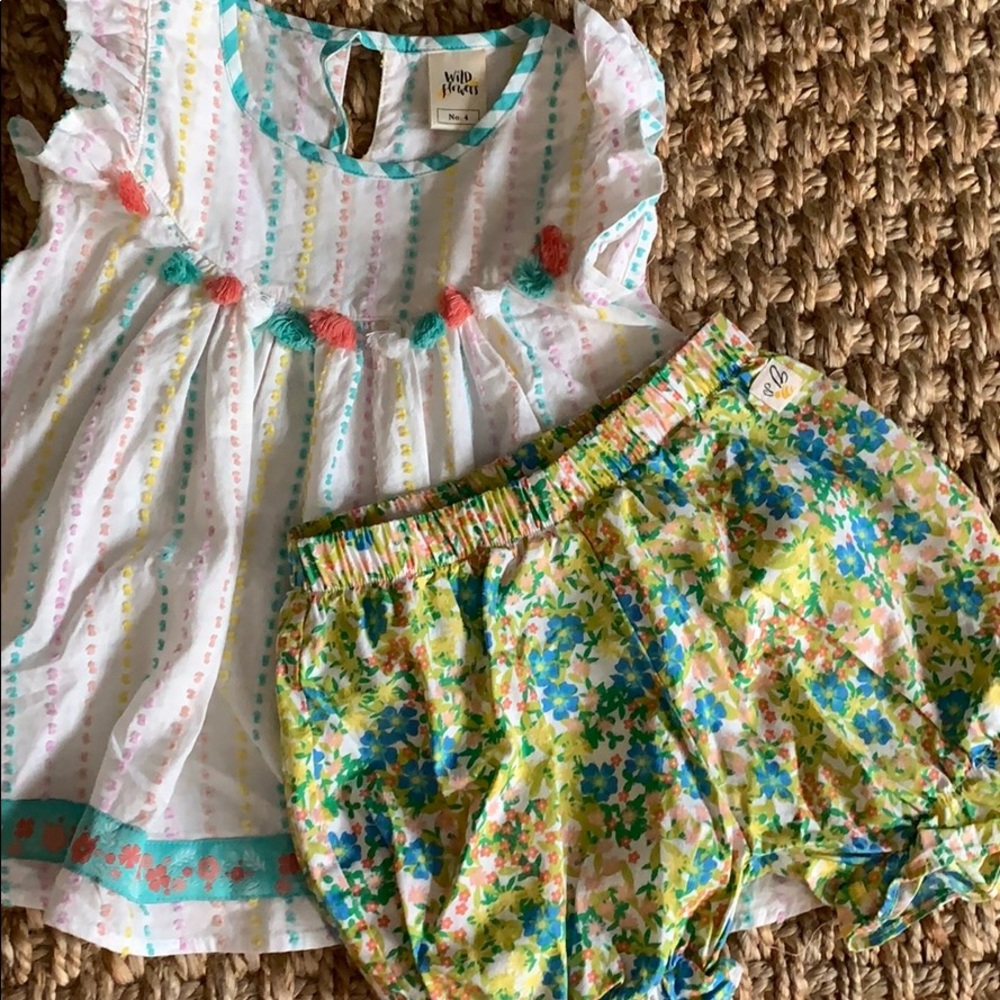 Wildflowers top and bloomers size 4